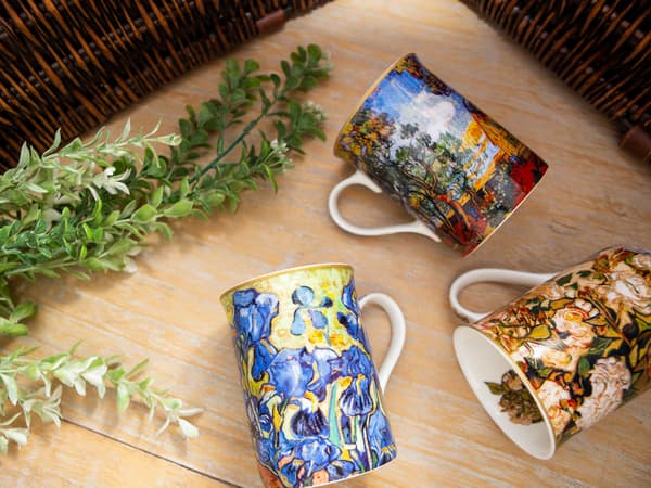 Klassisk ny mugg - V. van Gogh, Irisar (CARMANI)