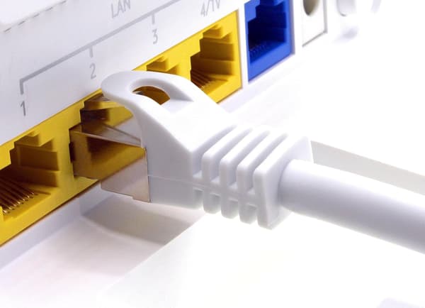 CAT.6 S/FTP NETVÆRKSKABEL 1,5m RJ45 GRÅ PATCHCORD LAN ETHERNET LSZH