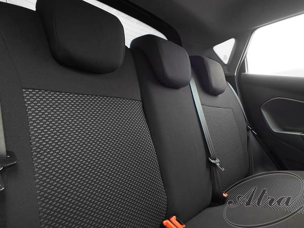 TOYOTA COROLLA XI E16 2013 DÆKSER skræddersyet efter mål