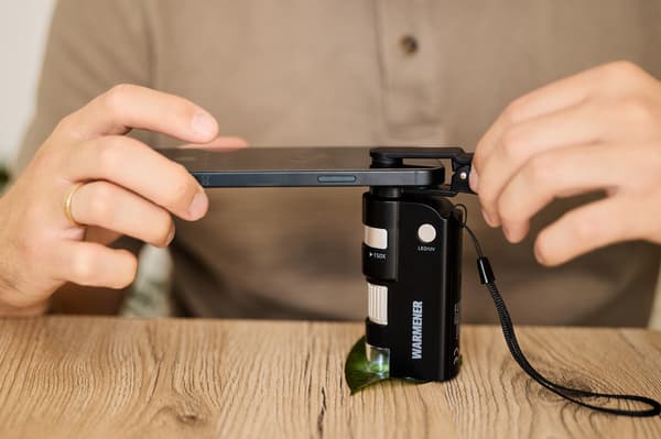 Bærbart lommemikroskop til børn MINI 80-150x med holder