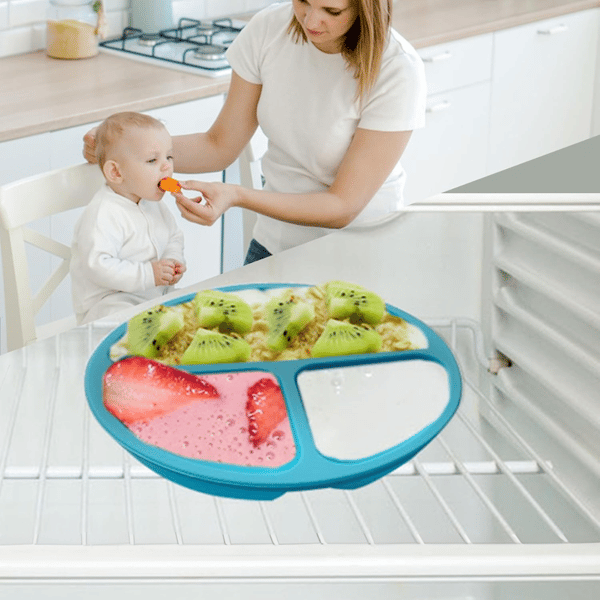 Silikonplatta för bebisar med sugkopp + besticksked och gaffel