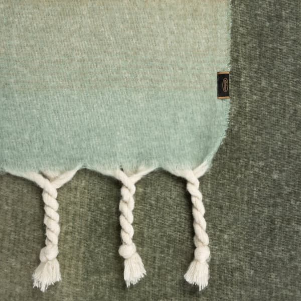 MOHAIR tæppe 130x170 grøn creme