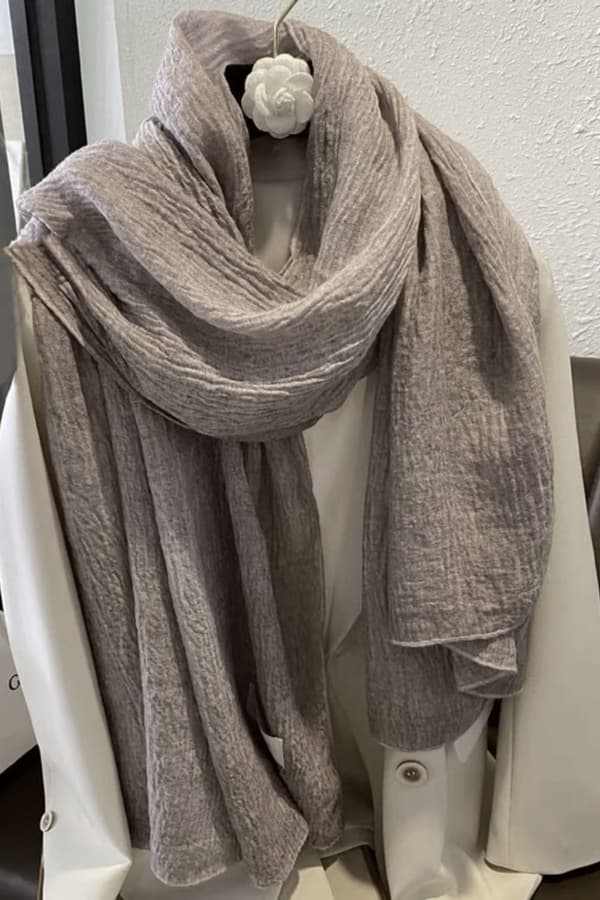 Gråbeige tekstureret tørklæde 180x90 cm - bomuld og polyester