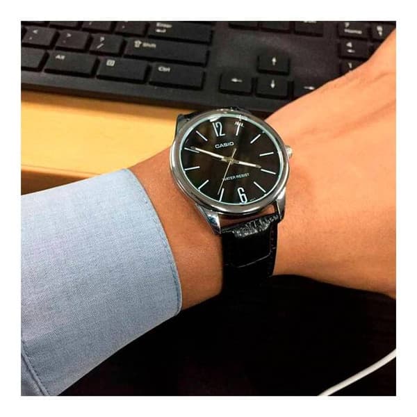 Herrklocka CASIO MTP-V005L-1BUDF (zd066e) med låda
