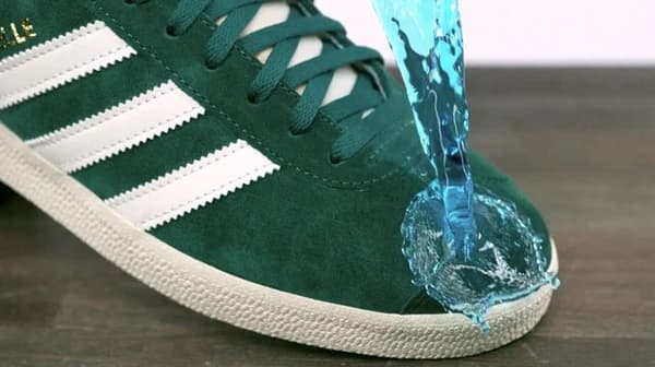 King Protector Sneaker 300 ml [960053]