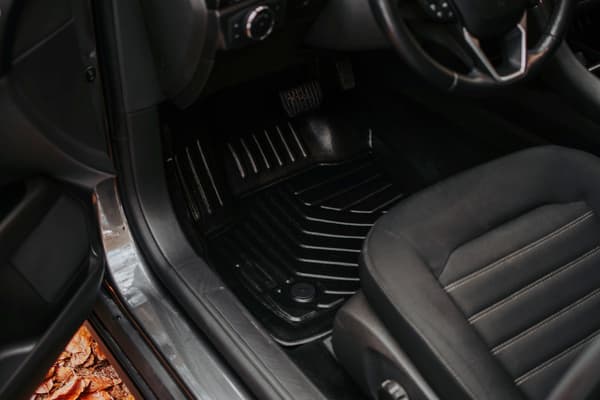 3D gummimåtter til: Toyota Corolla E21 (hatchback, 2019-) - 5 cm fælg