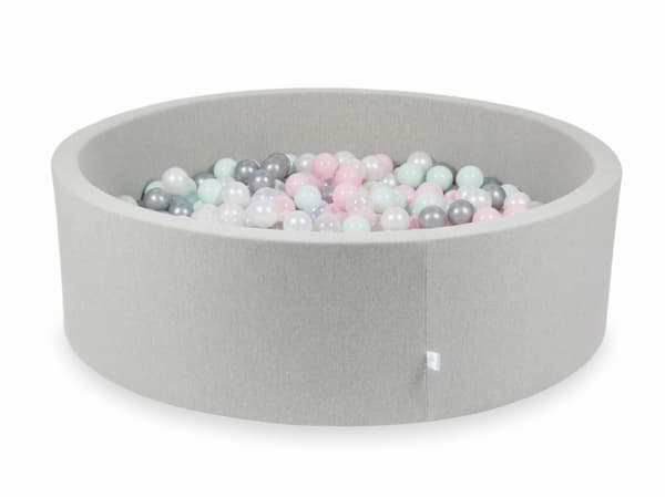 Lysegrå tørpool 130x40 med 700 bolde: transparent, perlemor, sølv, lys pink, lys mint
