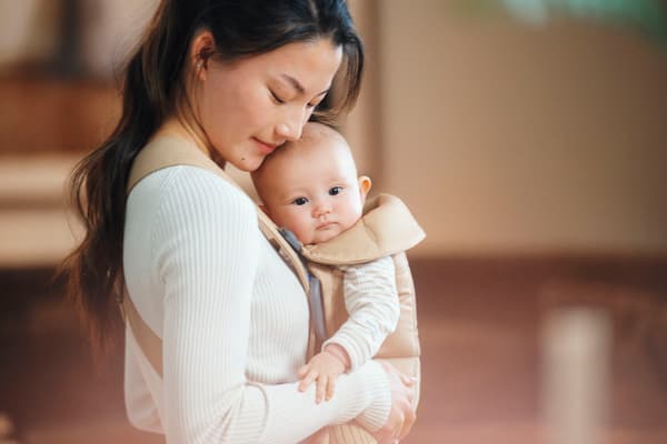 BABYBJORN MINI Woven - bæresele, beige