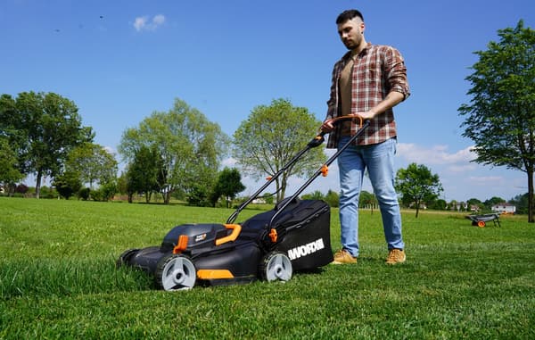 Worx WG743E Sladdlös Gräsklippare