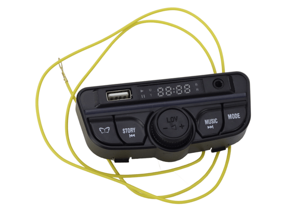 12 V:n musiikkipaneeli - DK-CA002