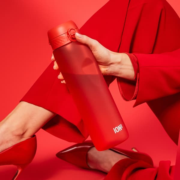 ION8 BPA-vapaa pullo I8RF1000RED Punainen