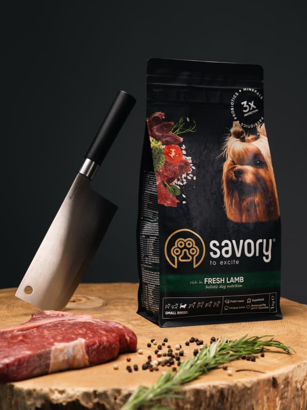 Salta torrfoder för hundar, vuxen lamm, liten ras, 1 kg