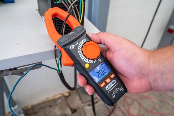 SONEL CMP-402 Digitalt Tangmeter Sæt med Tilbehør og Kuffert