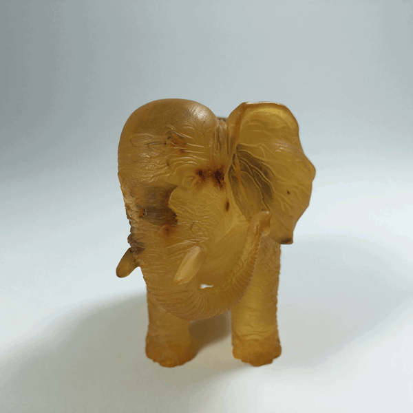 Elefant - Smycken från Baltisk Bärnsten
