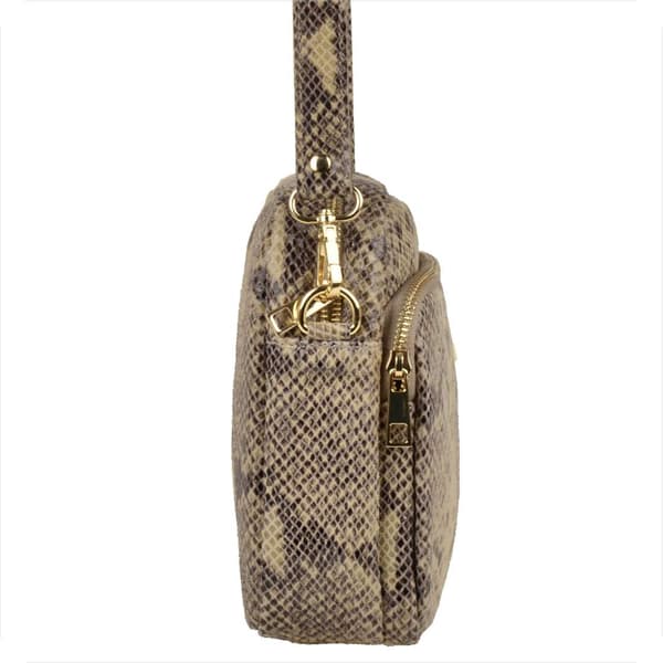 Modern beige läderväska med ormskinnsmönster Vezze