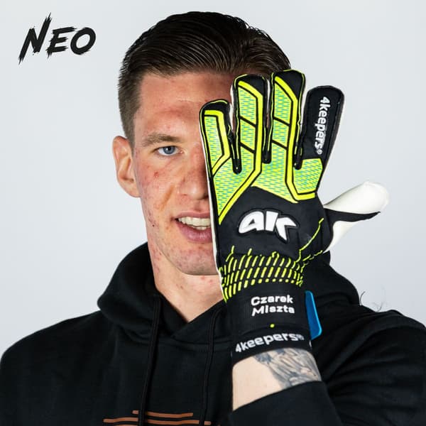 NEO volt RF2G | 4keepers NEO volt RF2G 8.5 målvaktshandskar