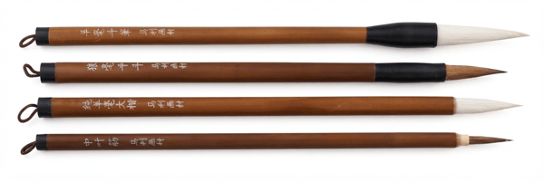 Set med 4 kalligrafipenstar