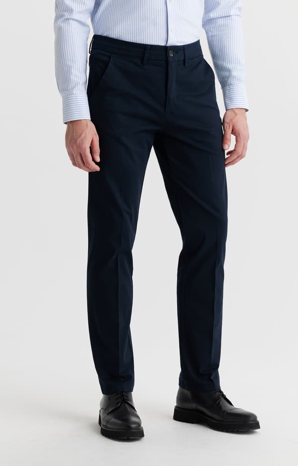 Slim fit chinos 31/32