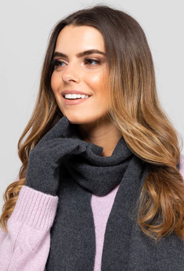 SCARF*02 dame vintertørklæde grafitfarvet