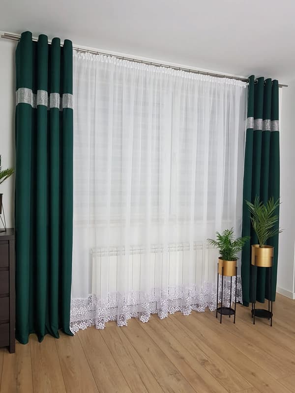 Lång gardin med guipurespets 600/250cm