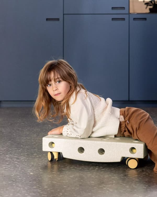 MODU - blockbas - sensoriskt skumblock, Sandgrå
