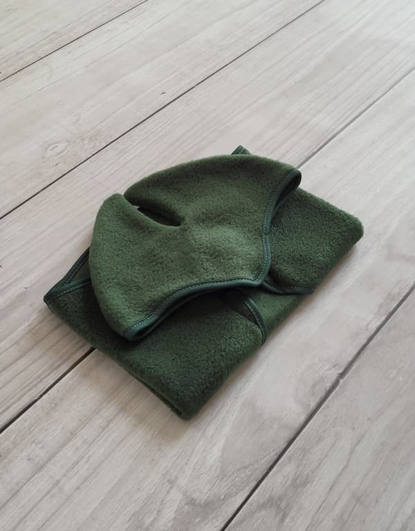 Käpphäst A3-set: Fleecetäcke + Hörselkåpor - Flaskgrön