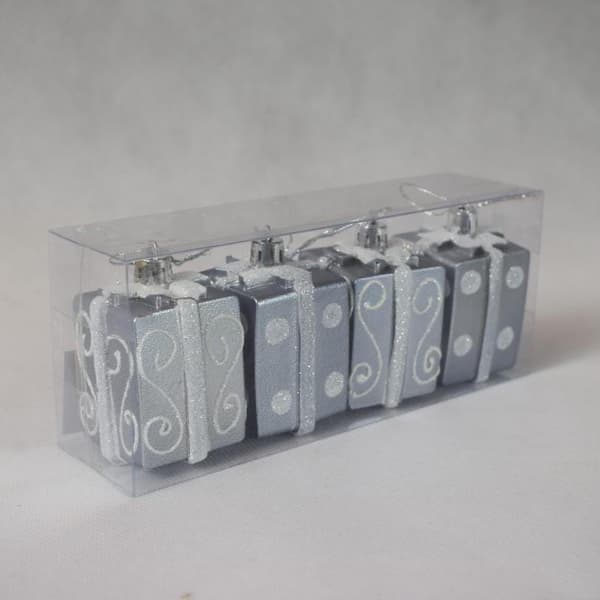 SET MED 4 PLASTBOLLAR 6 CM