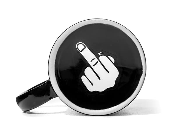 Stygg fingermugg - SVART