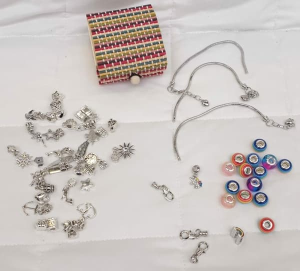 DIY-pärlkit för att göra armband