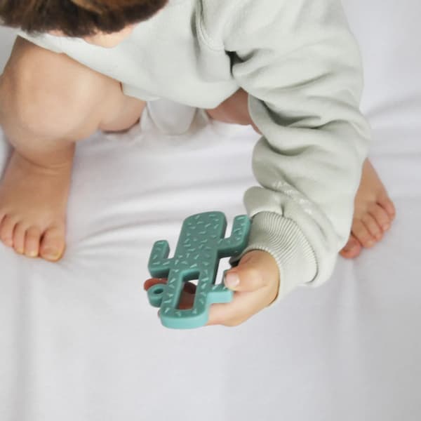 Silikonbitleksak för bebisar Cactus MinikOiOi 1 st.