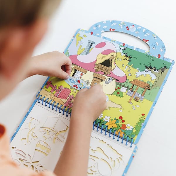 SMØLFERNE DESIGNER AKTIVITETSBOG