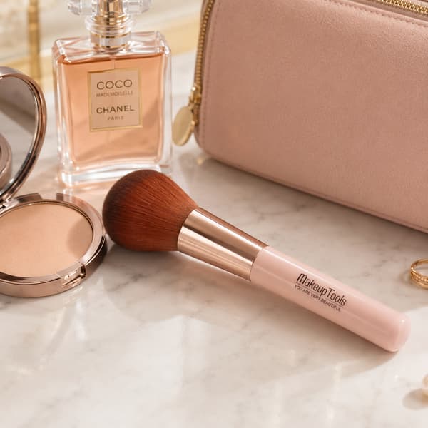 Makeupbørste til blush, bronzer, løs pudder og mineralfoundation