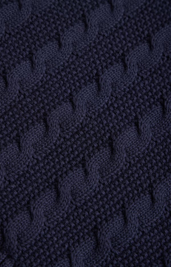 Kabelstrikket sweater M