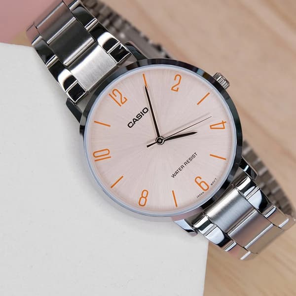Damklocka CASIO LTP-VT01D-4B2 + låda (zd613l)