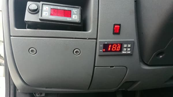 Varmvattenberedarrör FI 60 12V 4,3 KW