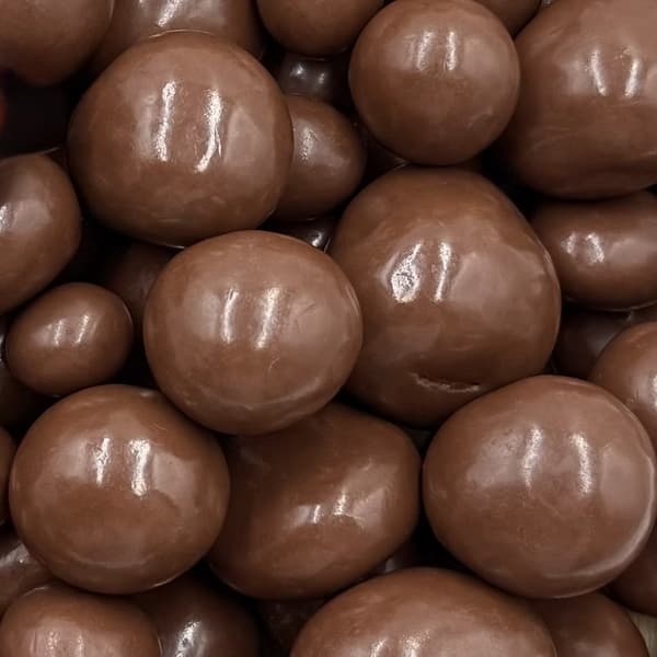 Frysetørrede hindbær i mælkechokolade 250 g