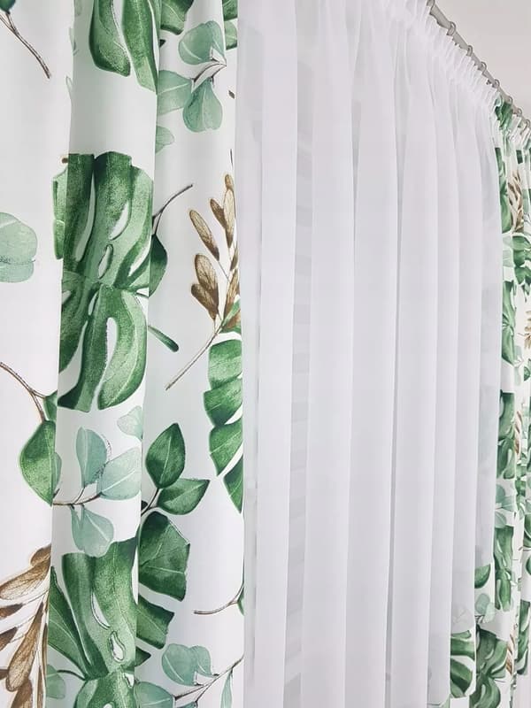 Verho muodikkaalla monstera-kuviolla