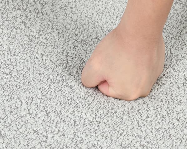 SABLE beigenvärinen verhoiltu tuoli