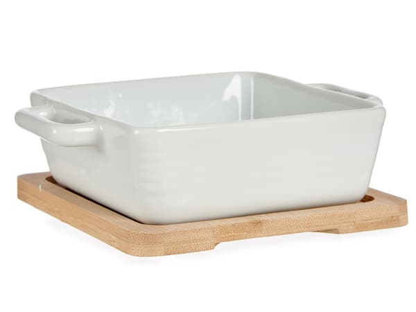 Ugnssäker form med bambubotten