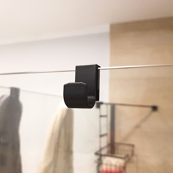 4 suihkulasiripustimen setti, 10 mm, musta