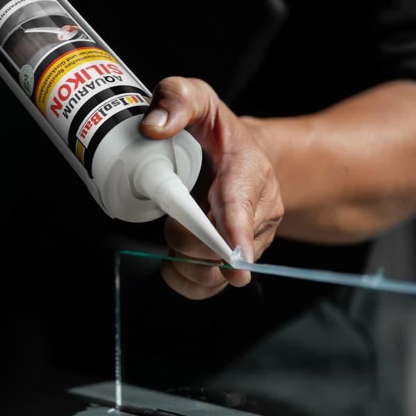 IsolBau Sort Akvariesilikone 24 x 300ml
