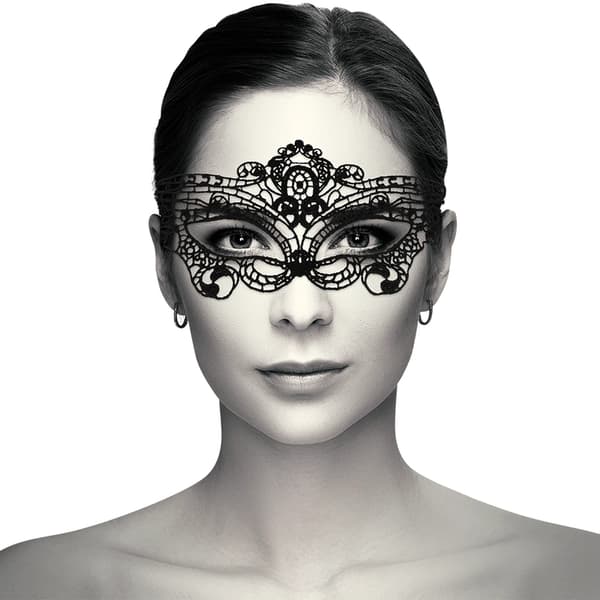 Coquette Chic Desire Lace Mask Sort - Elegant Design