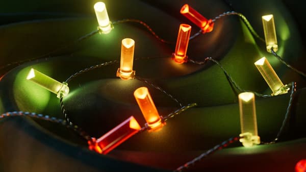 Twinkly Strings USB-C lyssnöre - 100 RGB LED-lampor, 6m, grön fläta