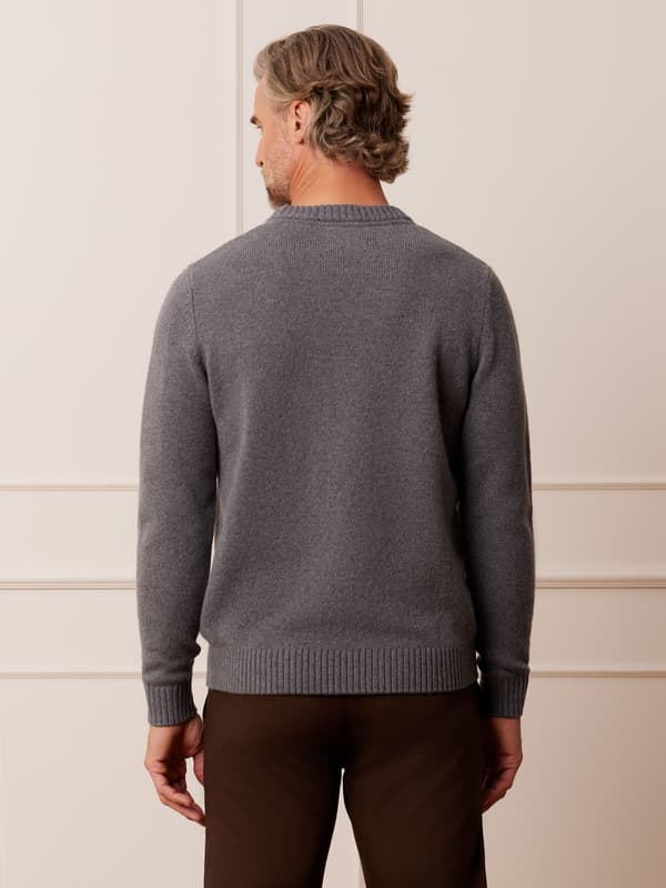 GRÅ RUCKER SWEATER L