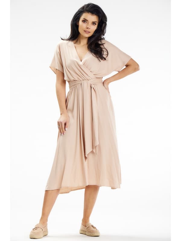 Wrap midikjole med kimonoærmer, beige M