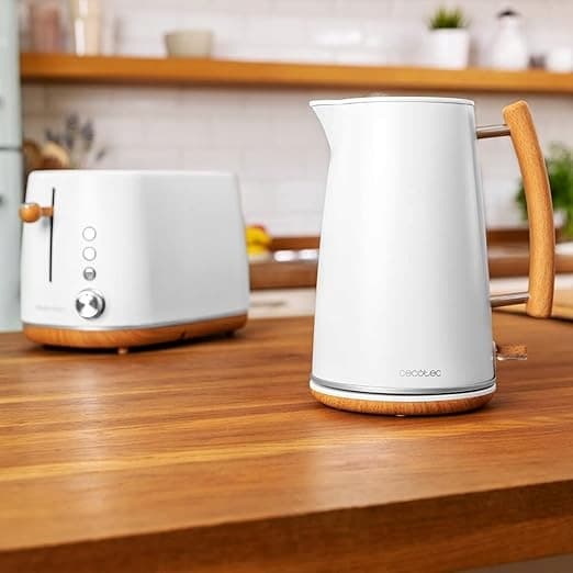 Cecotec Thermosense 400 vattenkokare vit trä