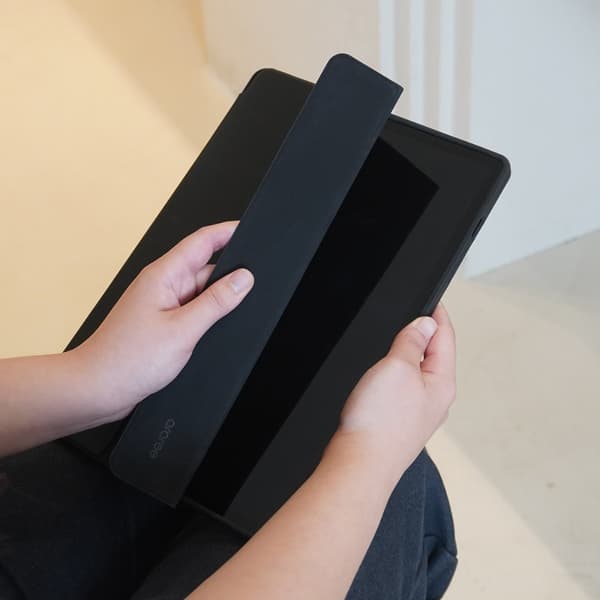 Araree A Folio-etui til Samsung Galaxy Tab S11, sort