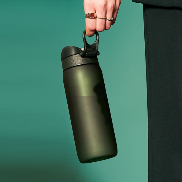 ION8 BPA-vapaa pullo I8RF750DGRE tummanvihreä