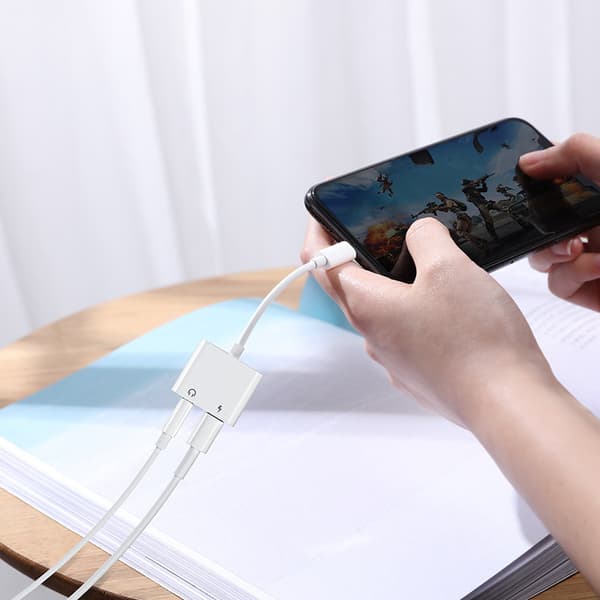 iPhone Lightning - 2x Lightning hörlurssplitteradapter vit