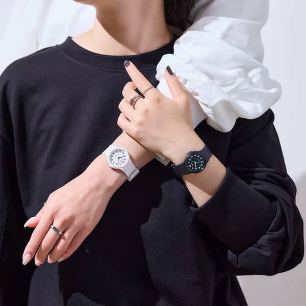 Damklocka CASIO LQ-24B-7BDF med låda